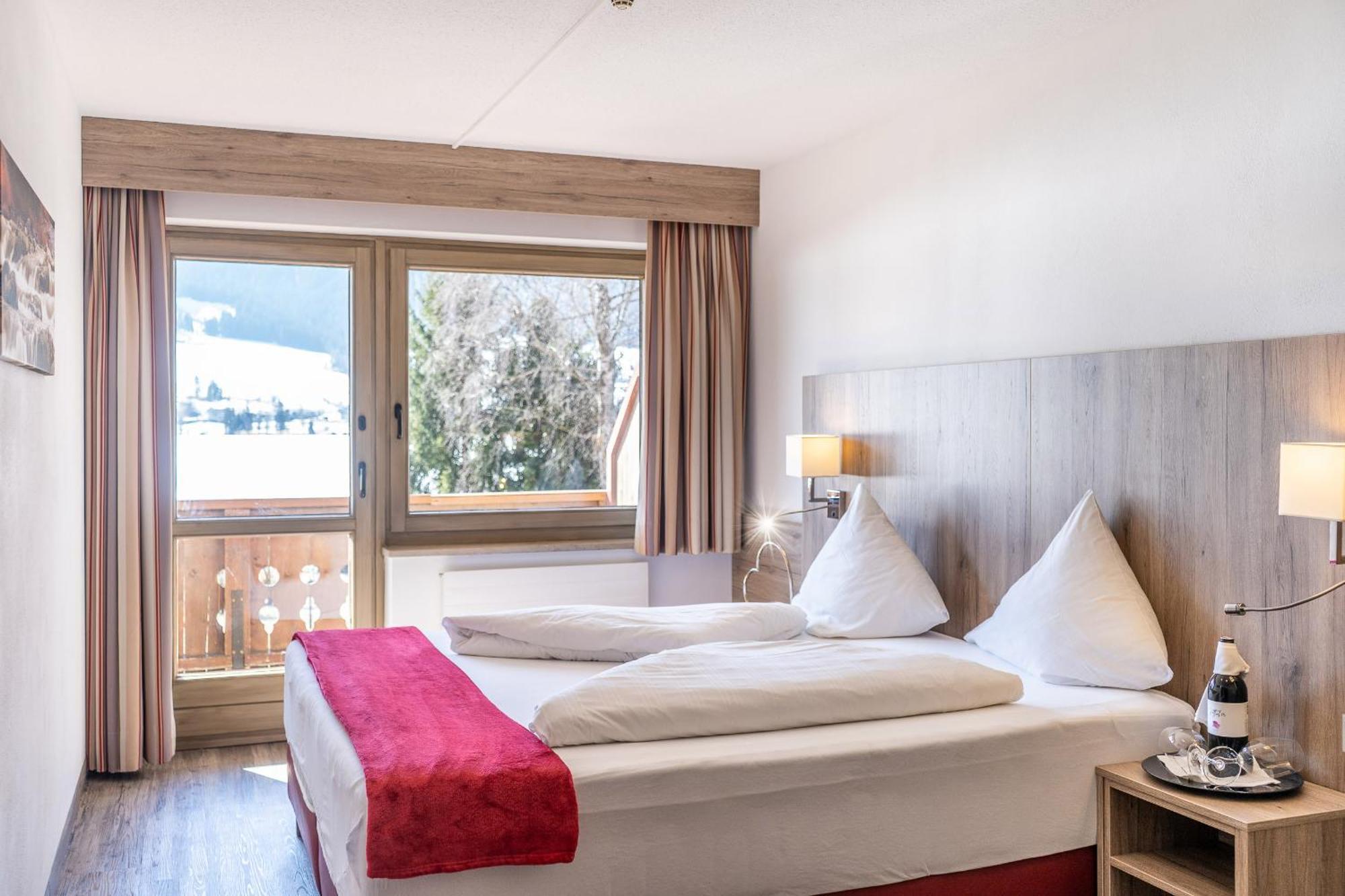 Ferienclub Bellevue Am See ヴァルヒゼー エクステリア 写真